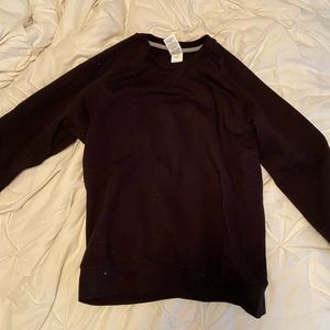 Russel black crew neck